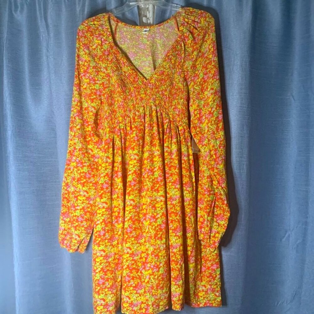 HANNAH KATE RED BP MULTI DRESS, LONG SLEEVE PEASENT STYLE DRESS, NWT,